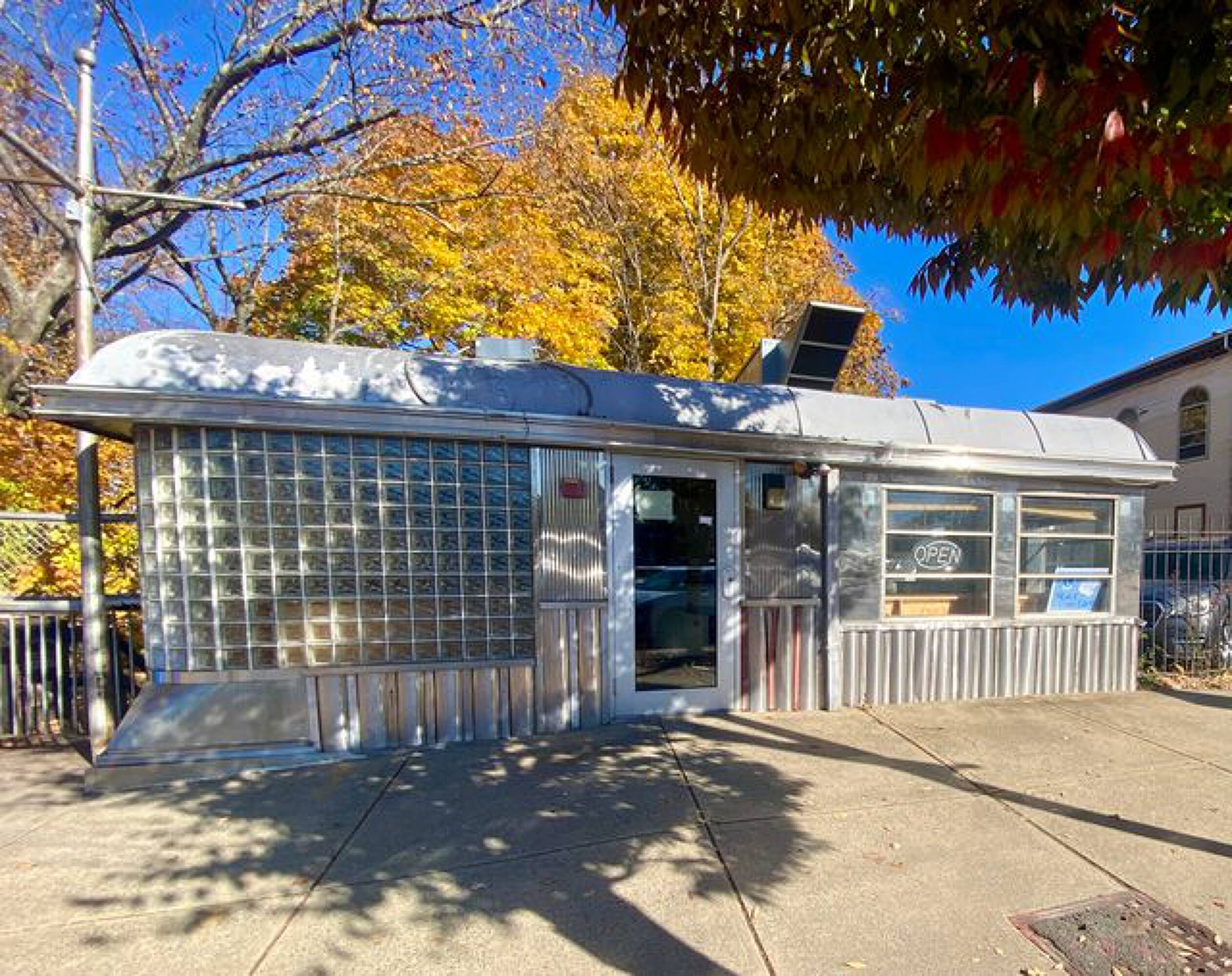 Commercial Property for Sale in Middletown Connecticut 06457